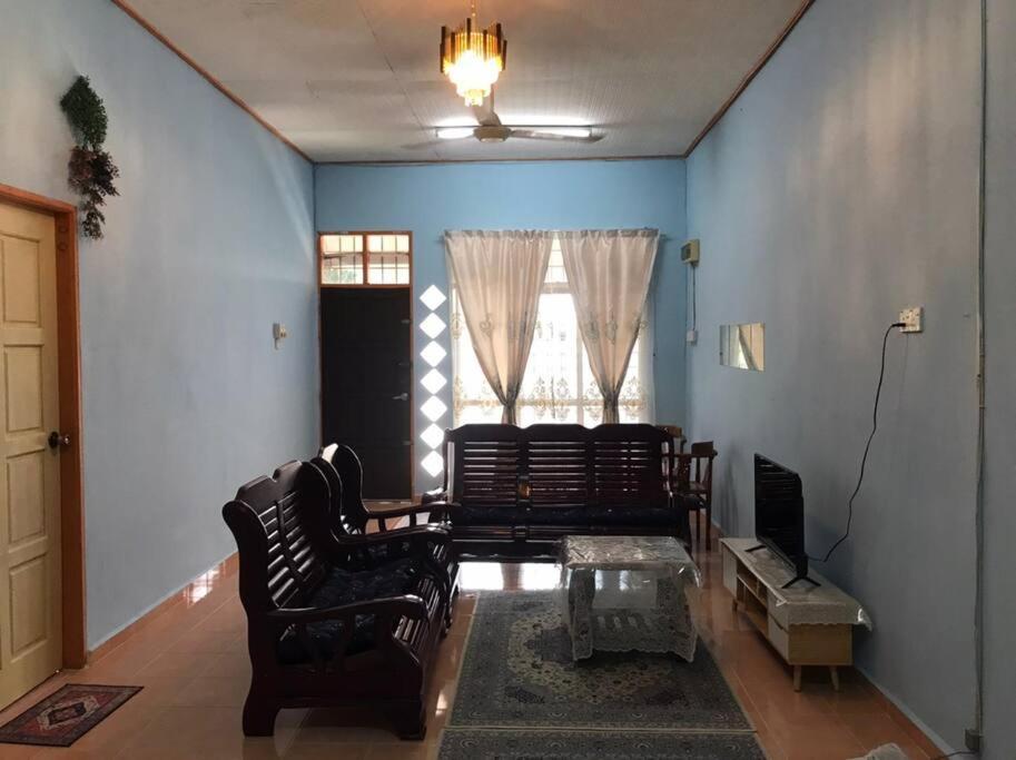 Homestay Che Mat Kuala Terengganu Exterior foto