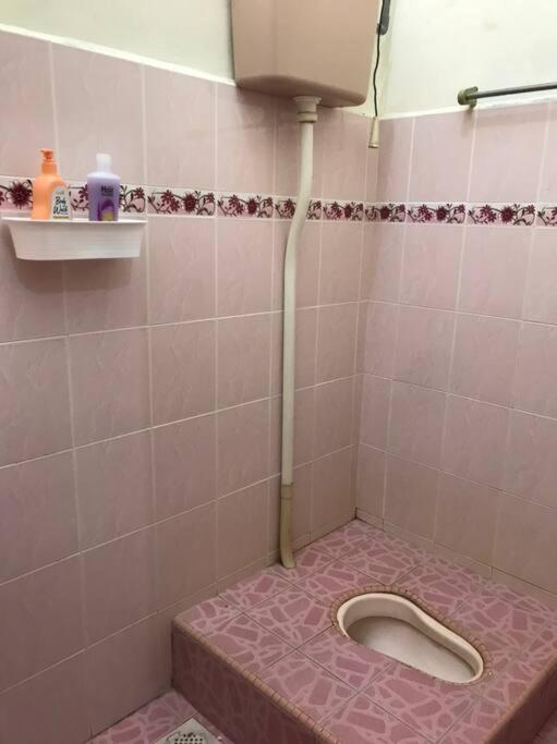 Homestay Che Mat Kuala Terengganu Exterior foto